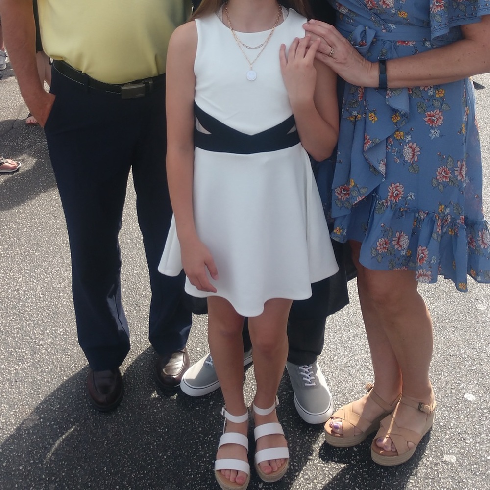 Black and White The Children's Place Dress sz M(7/8)